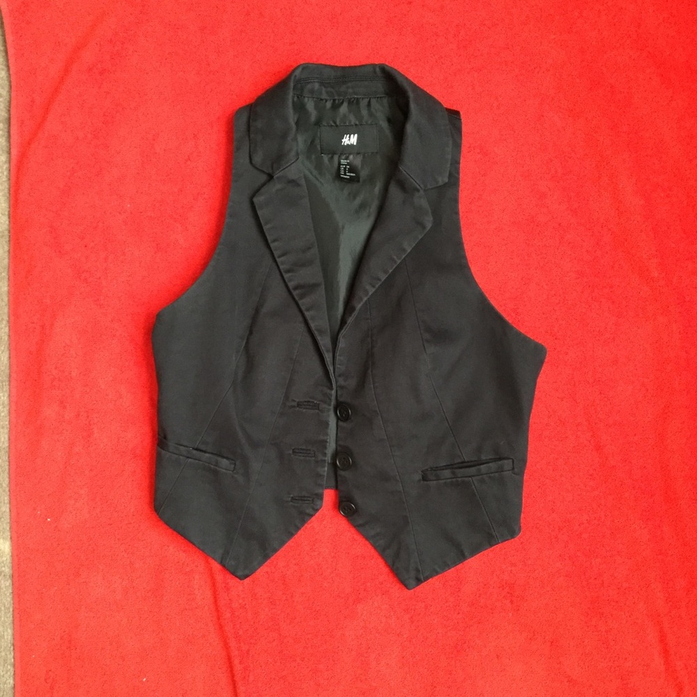 H&M Black Vest Size 4